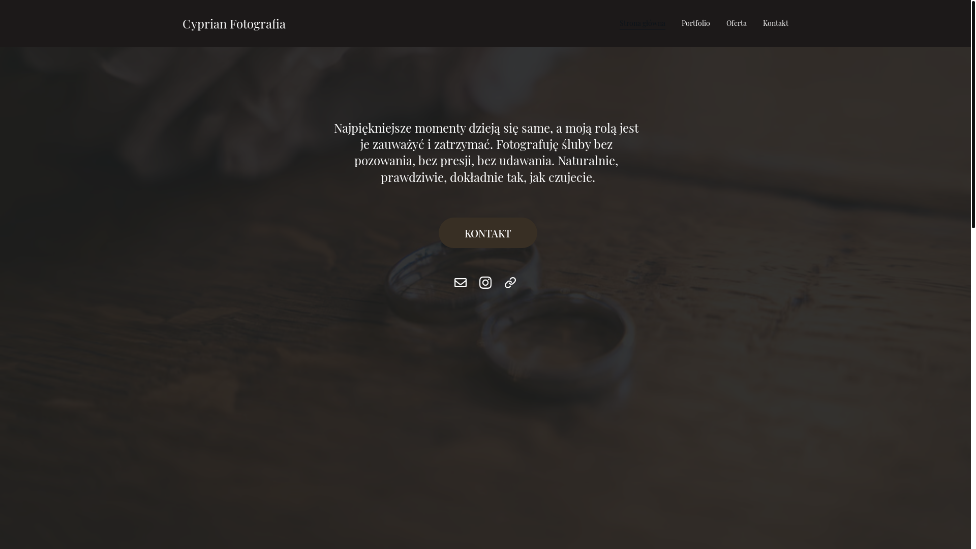 website screenshot of https://cyprianfotografia.pl/