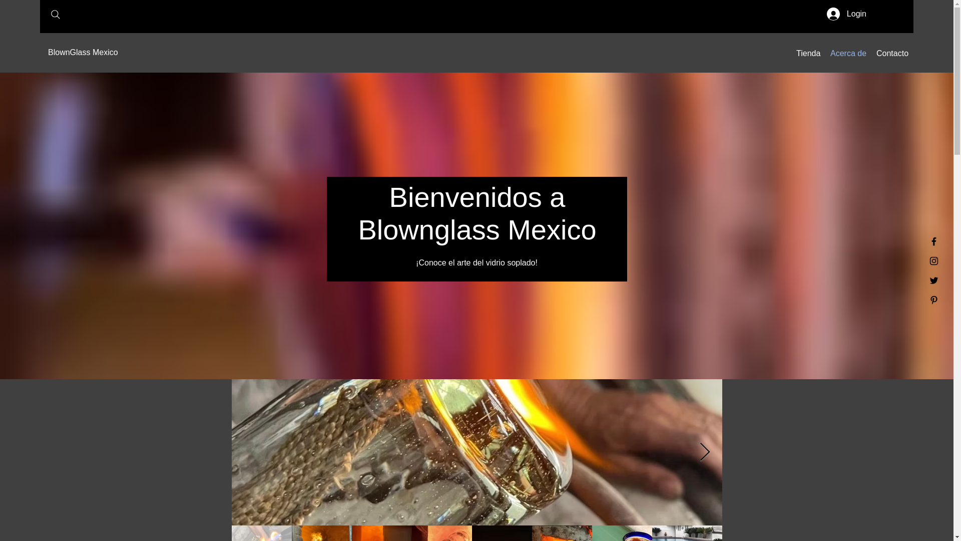 website screenshot of https://blownglassmexico.com/
