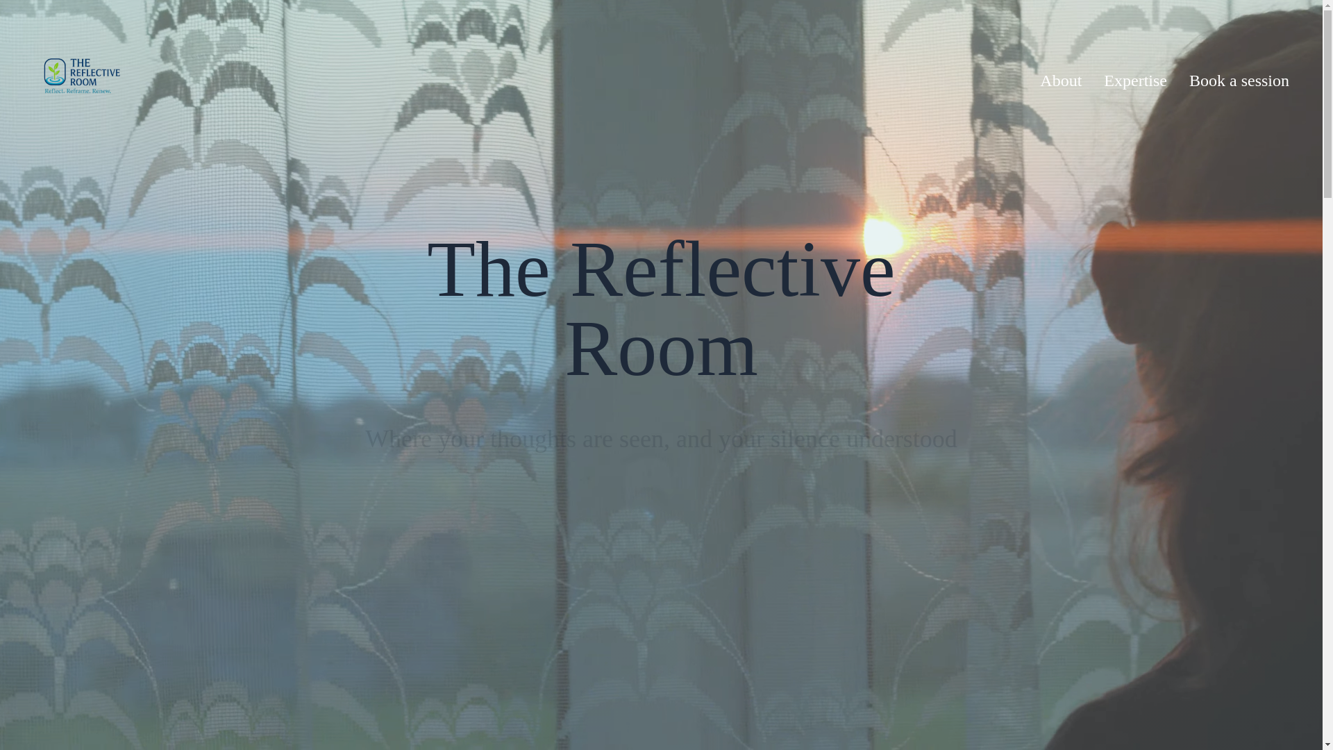 website screenshot of https://thereflectiveroom.co/